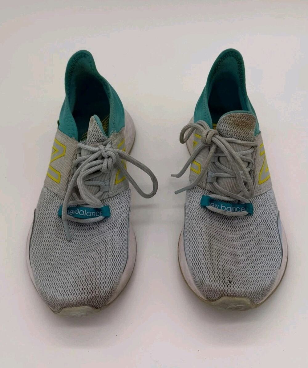 New Balance Fresh Foam Roav Shoes Mens Size 7.5 Gray Teal Running Sneakers